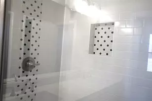 707 Broken Bow, Cleburne, TX 76033 - Photo 23