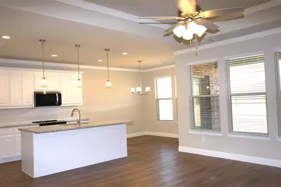 707 Broken Bow, Cleburne, TX 76033 - Photo 7