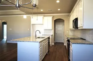 707 Broken Bow, Cleburne, TX 76033 - Photo 11