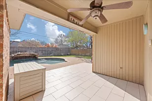 7336 Century Dr, North Richland Hills, TX 76182 - Photo 31
