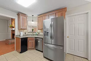 7336 Century Dr, North Richland Hills, TX 76182 - Photo 15