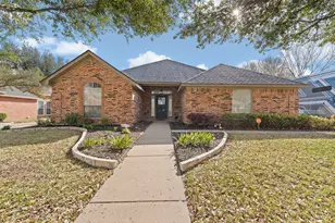 7336 Century Dr, North Richland Hills, TX 76182 - Photo 1