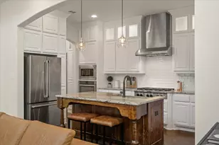 720 English Channel Ln, Lewisville, TX 75056 - Photo 11