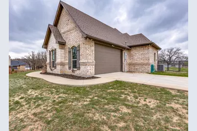 815 County Road 3355, Paradise, TX 76073 - Photo 23