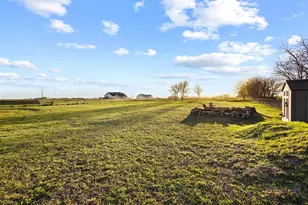 5828 County Rd 1093, Celeste, TX 75423 - Photo 31
