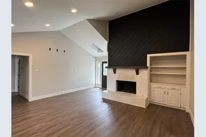 10108 Laingtree Drive, Dallas, TX 75243 - Photo 5