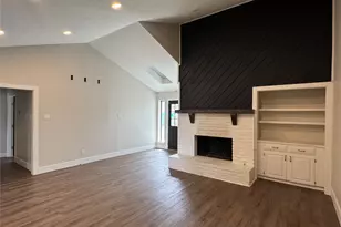 10108 Laingtree Dr, Dallas, TX 75243 - Photo 5