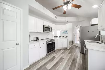 801 Fawn Valley Drive, Allen, TX 75002 - Photo 15