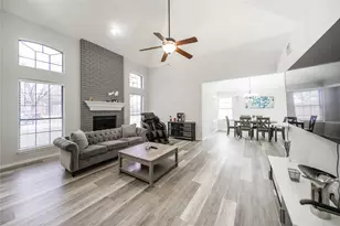 801 Fawn Valley Dr, Allen, TX 75002 - Photo 5