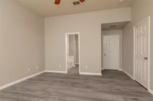 3247 Yeltes, Grand Prairie, TX 75054 - Photo 29