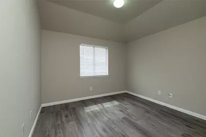 3247 Yeltes, Grand Prairie, TX 75054 - Photo 33