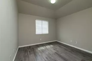 3247 Yeltes, Grand Prairie, TX 75054 - Photo 33