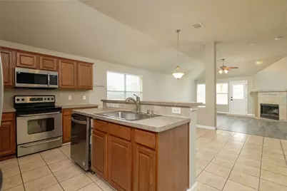 3247 Yeltes, Grand Prairie, TX 75054 - Photo 15