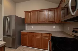 3247 Yeltes, Grand Prairie, TX 75054 - Photo 19