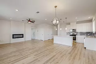 353 Princewood Dr, Princeton, TX 75407 - Photo 5