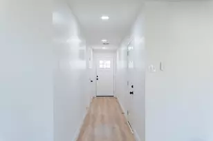 442 Lake Park Dr, Grand Prairie, TX 75052 - Photo 11