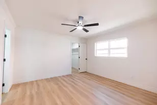 442 Lake Park Dr, Grand Prairie, TX 75052 - Photo 19