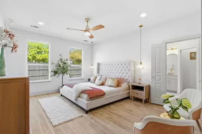 1902 Bentwood Court, Grapevine, TX 76051 - Photo 23