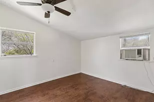 1401 Bolivar St, Denton, TX 76201 - Photo 33