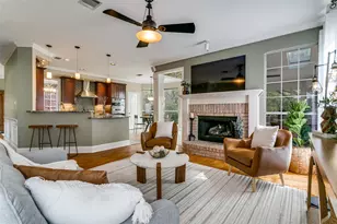 2718 Hidden Lake Dr, Grapevine, TX 76051 - Photo 13