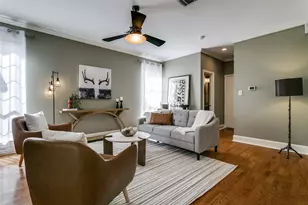 2718 Hidden Lake Dr, Grapevine, TX 76051 - Photo 11