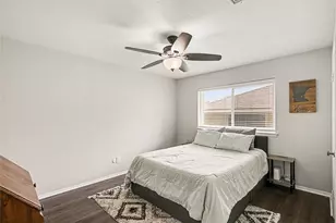 2805 Autumn Dr, Hurst, TX 76054 - Photo 15