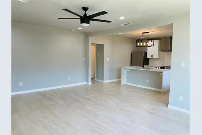 4609 Virginia Avenue #202, Dallas, TX 75204 - Photo 5