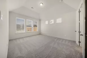 912 Alberta Spruce Rd, Justin, TX 76247 - Photo 17