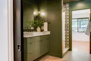 406 S Ravinia Dr, Dallas, TX 75211 - Photo 27