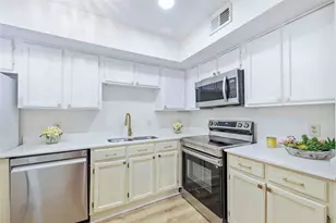 2310 Balsam Dr, Arlington, TX 76006 - Photo 9