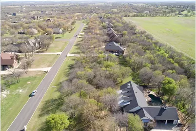 352 Sugartree Circle, Lipan, TX 76462 - Photo 7