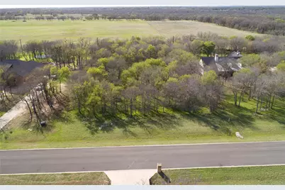 352 Sugartree Circle, Lipan, TX 76462 - Photo 5