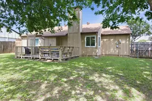 5665 Whitley Rd, Haltom City, TX 76148 - Photo 29
