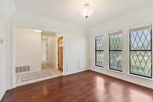 1666 Clydesdale Dr, Lewisville, TX 75067 - Photo 3