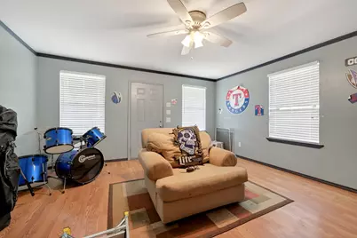 102 Royal Oaks Drive, Greenville, TX 75402 - Photo 33