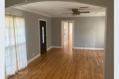 1820 Oakland Boulevard, Fort Worth, TX 76103 - Photo 7