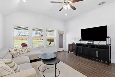 1101 Springfield Road, Springtown, TX 76082 - Photo 17