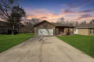 4408 Harris St, Greenville, TX 75401 - Photo 3