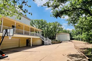 410 Beverly Dr, Keller, TX 76248 - Photo 37