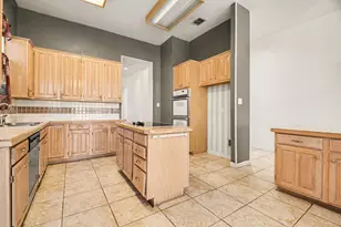 1005 Creek Bend, Carrollton, TX 75007 - Photo 13