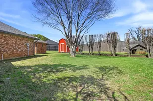 1414 Sandpiper St, Grapevine, TX 76051 - Photo 15