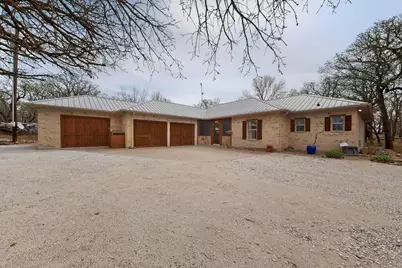 185 Silver Lakes Drive, Sunset, TX 76270 - Photo 5