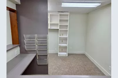 413 E Broadway Street #B, Gainesville, TX 76240 - Photo 5