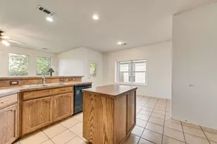 1008 Fort Apache Dr, Fort Worth, TX 76052 - Photo 7