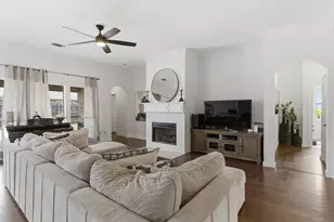 2125 Woodhaven Dr, Little Elm, TX 75068 - Photo 7