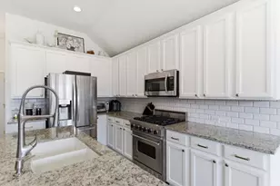 2125 Woodhaven Dr, Little Elm, TX 75068 - Photo 13