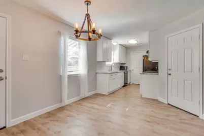 306 Kathy Lane, Granbury, TX 76049 - Photo 11