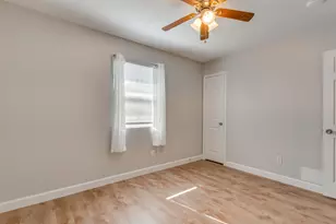 306 Kathy Ln, Granbury, TX 76049 - Photo 23