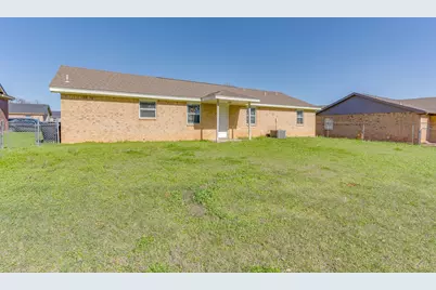306 Kathy Lane, Granbury, TX 76049 - Photo 39