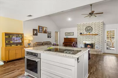 1701 Hitching Post Road, Granbury, TX 76049 - Photo 11